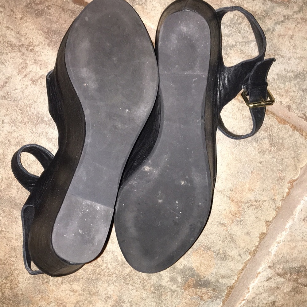 EUC Dolce Vita Wedges Size 7.5M - Picture 3 of 3